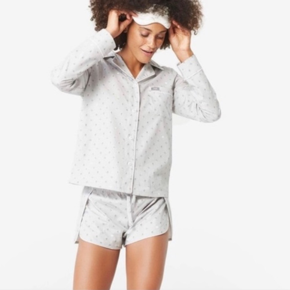 Never worn, 2 piece figs pajama set